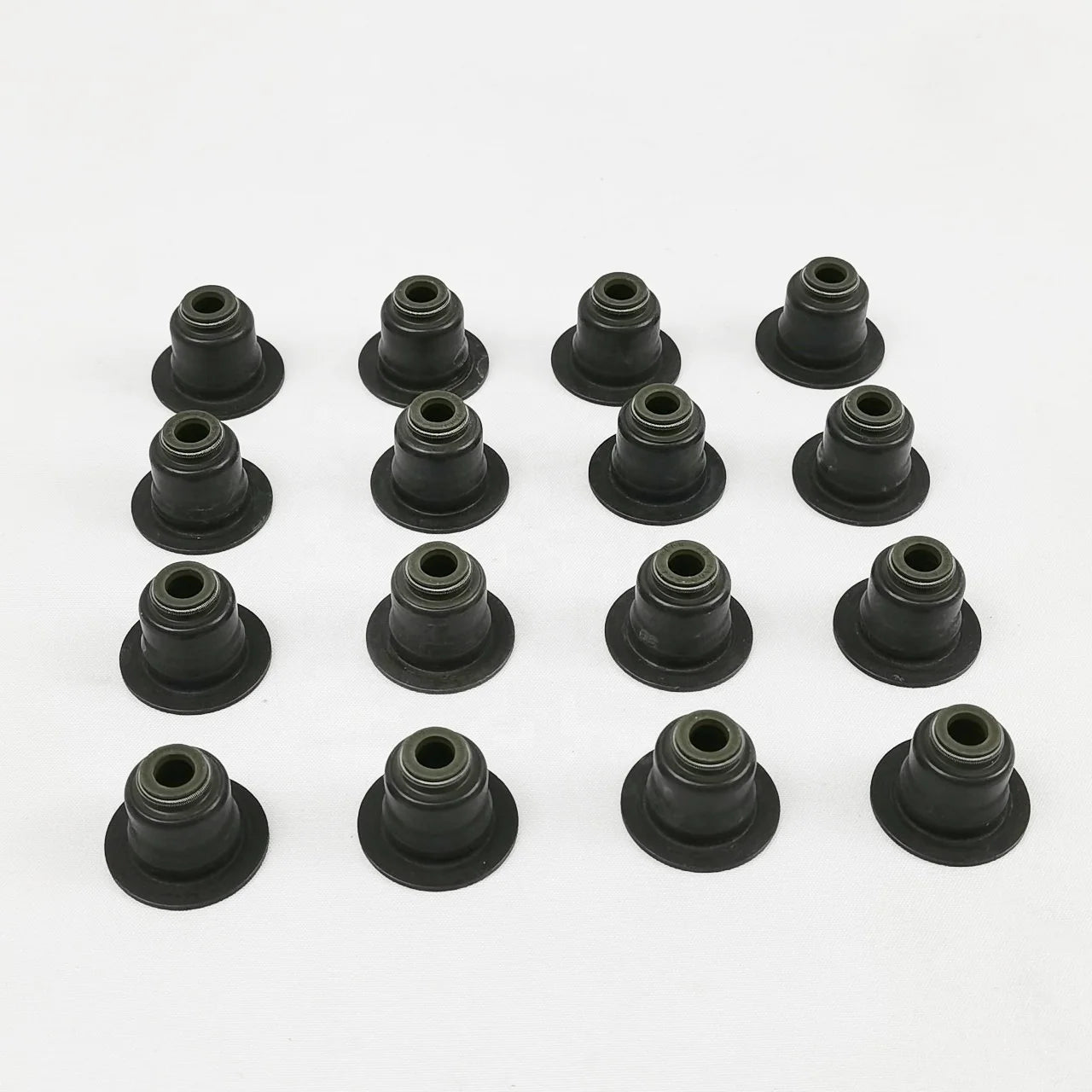 High Quality Valve Oil Seal for BMW N20 N55 E46 E90 Intake and Exhaust 11340029751 Valve Stem Seal Kit