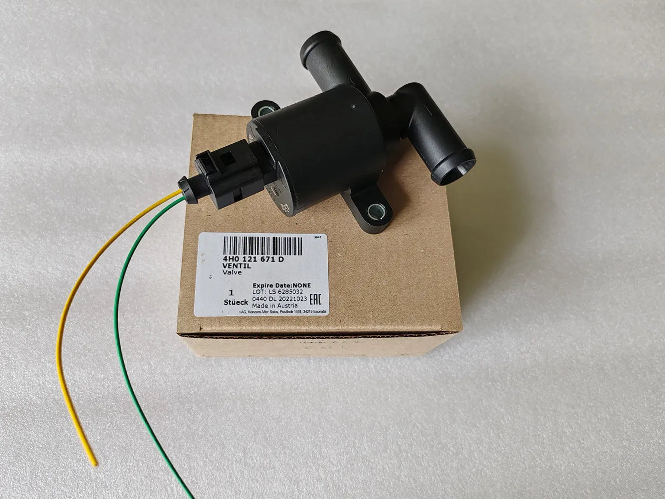 Genuine OEM Coolant Control Valve 4H0121671D,4H0121671B,4H0121671G for Audi Volkswagen Skoda Seat Heater Control Solenoid Valve