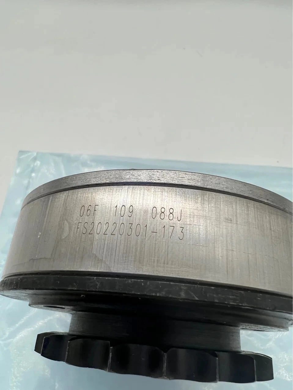 2 Years Warranty OEM Camshaft Timing Adjuster Unit For AUDI A3 A4 A6 TT 2.0 TFSI VW GLI GTI Passat Skoda Seat 2.0 TSI BPY EA113