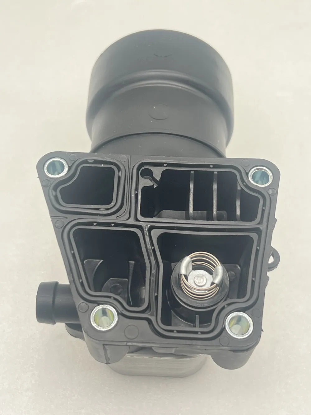 Genuine New 03L115389C 03L115389G 03L115389H Oil Filter w/ cooler housing for Volkswagen Passat 1.6 TDI 2.0 TDi 2012 2013 2014