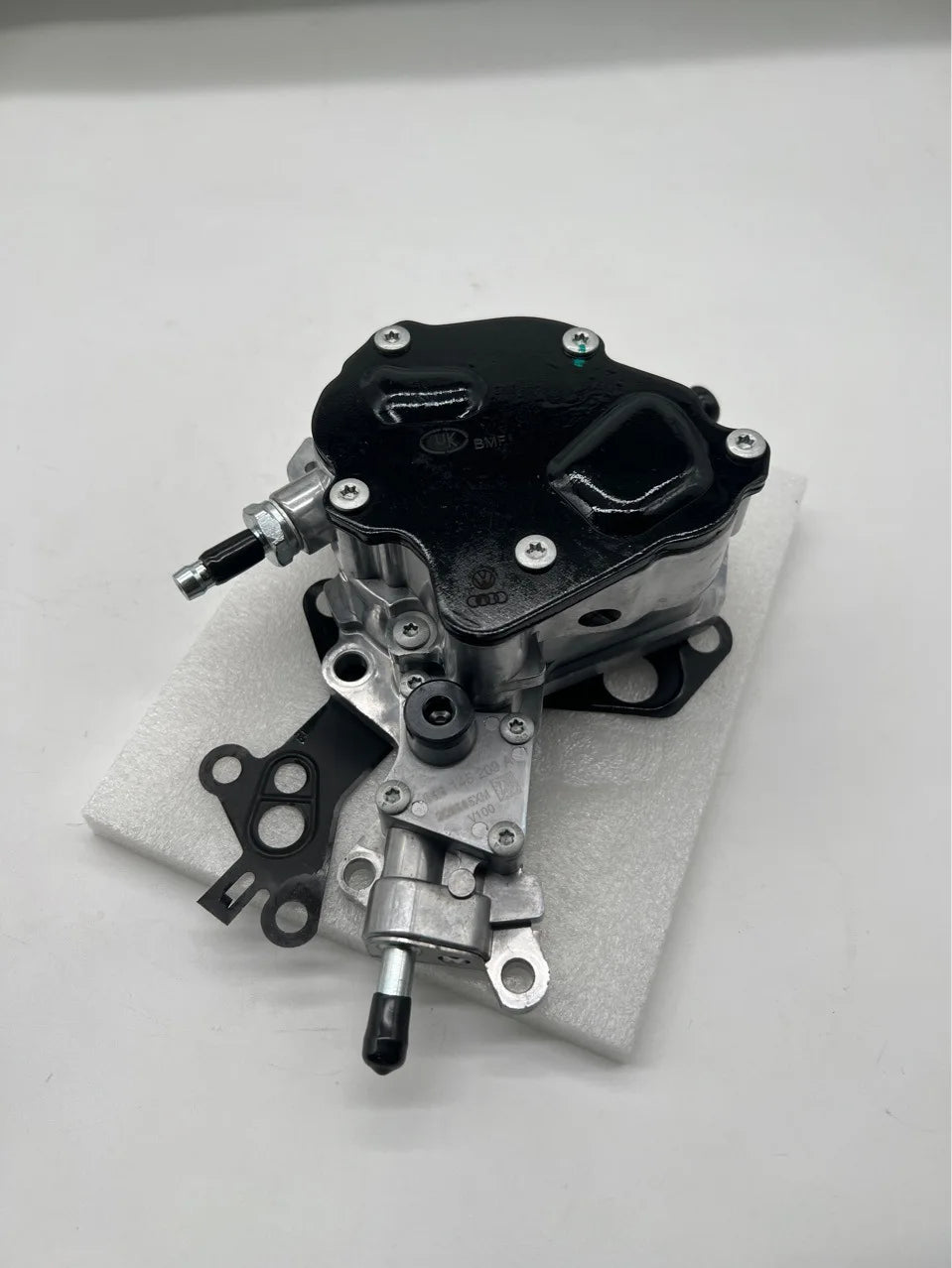 038145209 038145209A 038145209M 038145209E 038145209H 038145209Q 038145209C OEM 1.9 2.0 TDI Vacuum pump Kit for audi vw skoda