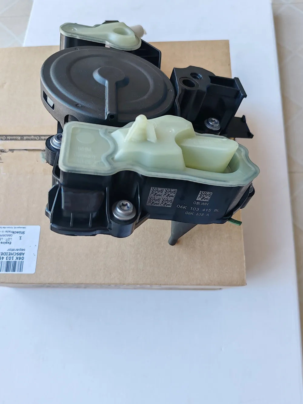 OEM Oil Separator PCV Valve 06K103495BL For Audi A3 A4 A5 A6 Q5 Q7 VW Porsche Macan PAC103495 06K103495J 06K103495T 06K103495R
