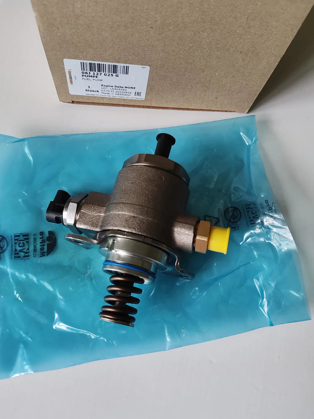 MADE IN GERMANY 06J127025G OEM High Pressure Fuel Pump 06J127025 C / D For VW GTI AUDI A4 A5 Q5 2.0 TFSI CCZ CAE CDN CPM CFK CHJ