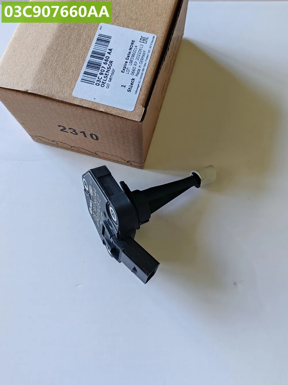 NEW GENUINE OEM 03C907660Q 03C907660A Engine Oil Level Sensor for Volkswagen Audi A4 B8 c7 a6