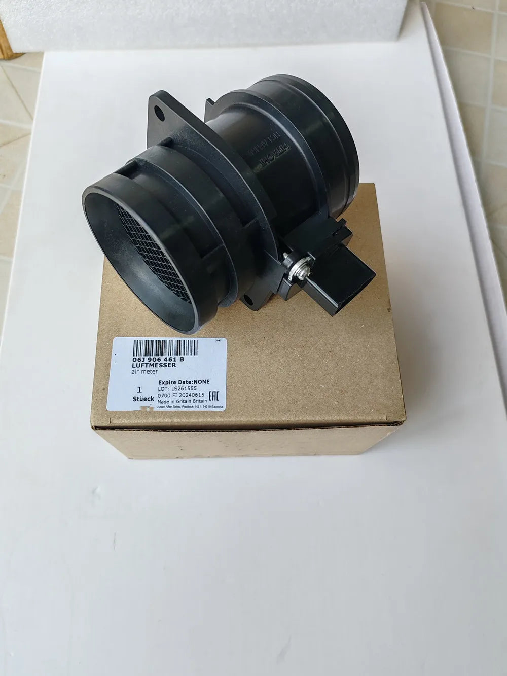 OEM Mass Airflow Sensor MAF For Audi A3 TT VW Jetta Golf Passat Tiguan Eos 06J906461B, 06F906461B, 06J 906 461 B, 06F 906 461 B