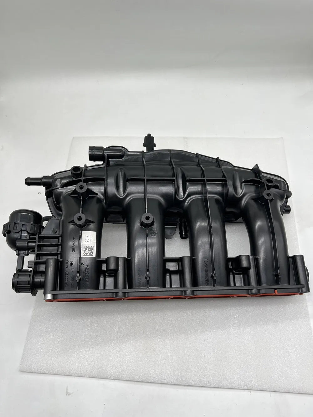 Genuine OEM Intake Manifold 06J133201AL, 06J133185BM, 06J133201BH, 06J133201BD, 06J133185BN, 06J133185DE 06J133201AS For Audi vw