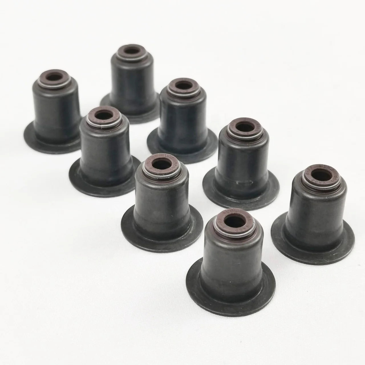 High Quality Engine Valve Stem Seal Kit 11340038720 11340038719 for BMW N20 F35 F18