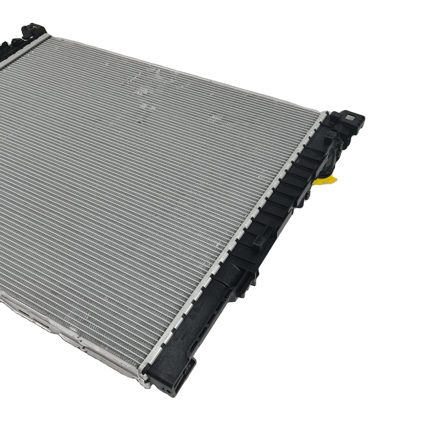 Hot Selling Aluminum Coolant Radiator 17119896292 for BMW 5 7 Series 2015-2019 for SDAAC Water tank