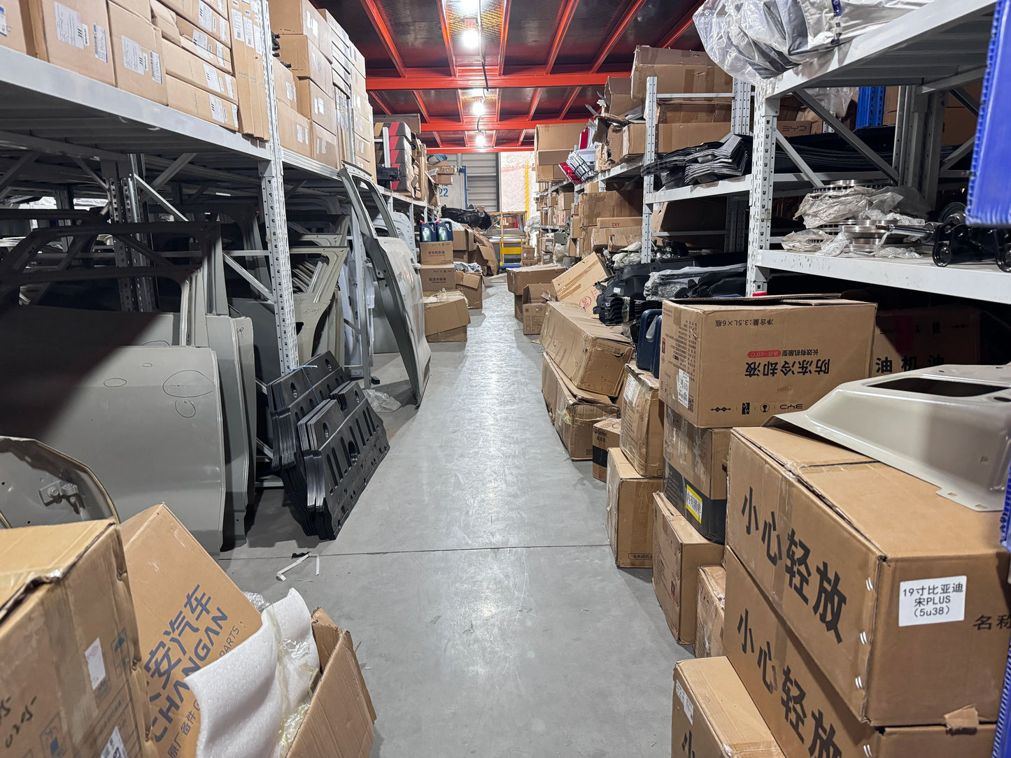 Factory Price Direct Sales of High Quality Electric Car Auto Parts  for BYD Destroyer T472-1109020A