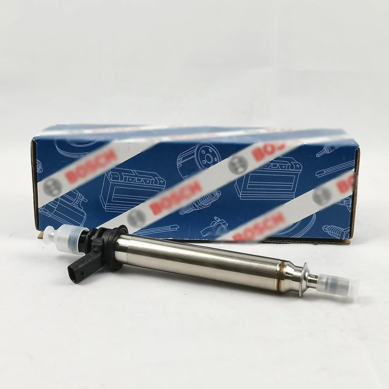 Good Price Fuel Injector 2560705600 For Mercedes Benz GLA250 C300 C400 E300 E400 GL450 Harbor M270 M276 M274
