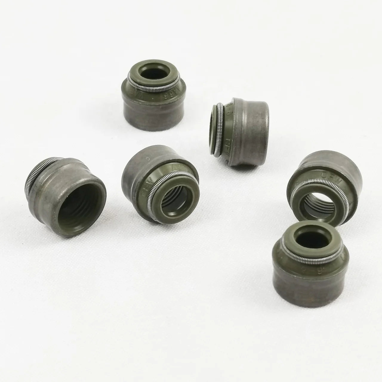 Brand New Engine Valve Oil Seal for Mercedes Benz Auto Parts Valve Stem Seal Kit 0000534658