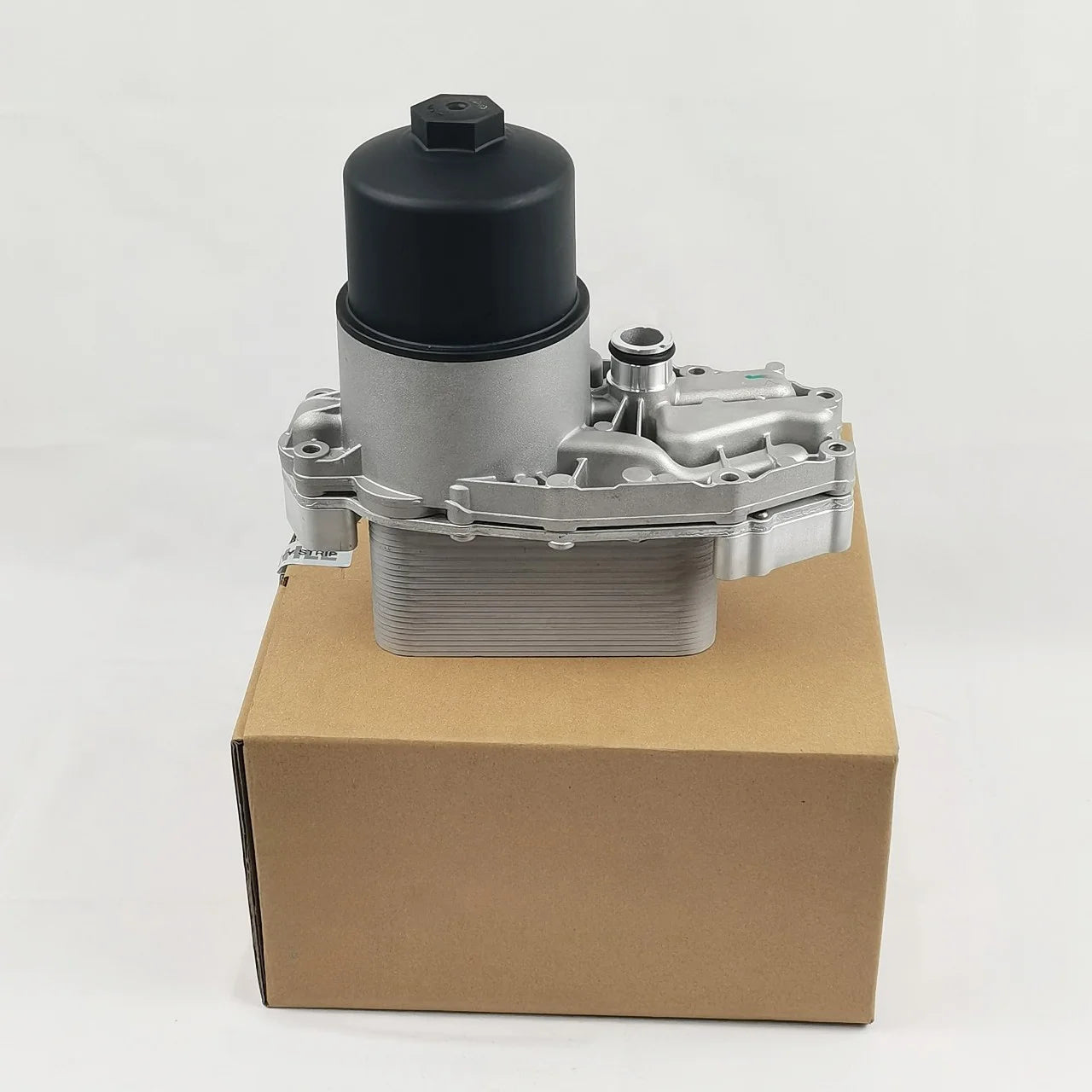 LR040738 Oil Cooler Assembly Aluminum Silver for Land Rover RANGE ROVER Discovery 4 3.0 D 4x4 for MAHLE