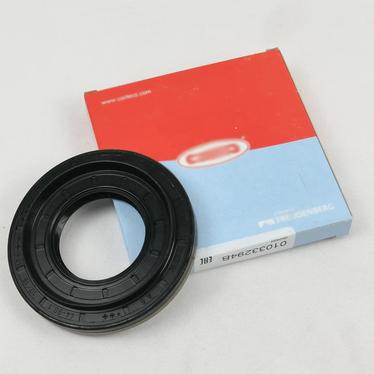 33107564416 Engine System for BMW E70 F02 for CORTECO Differential Axle Case Oil Seal Rear