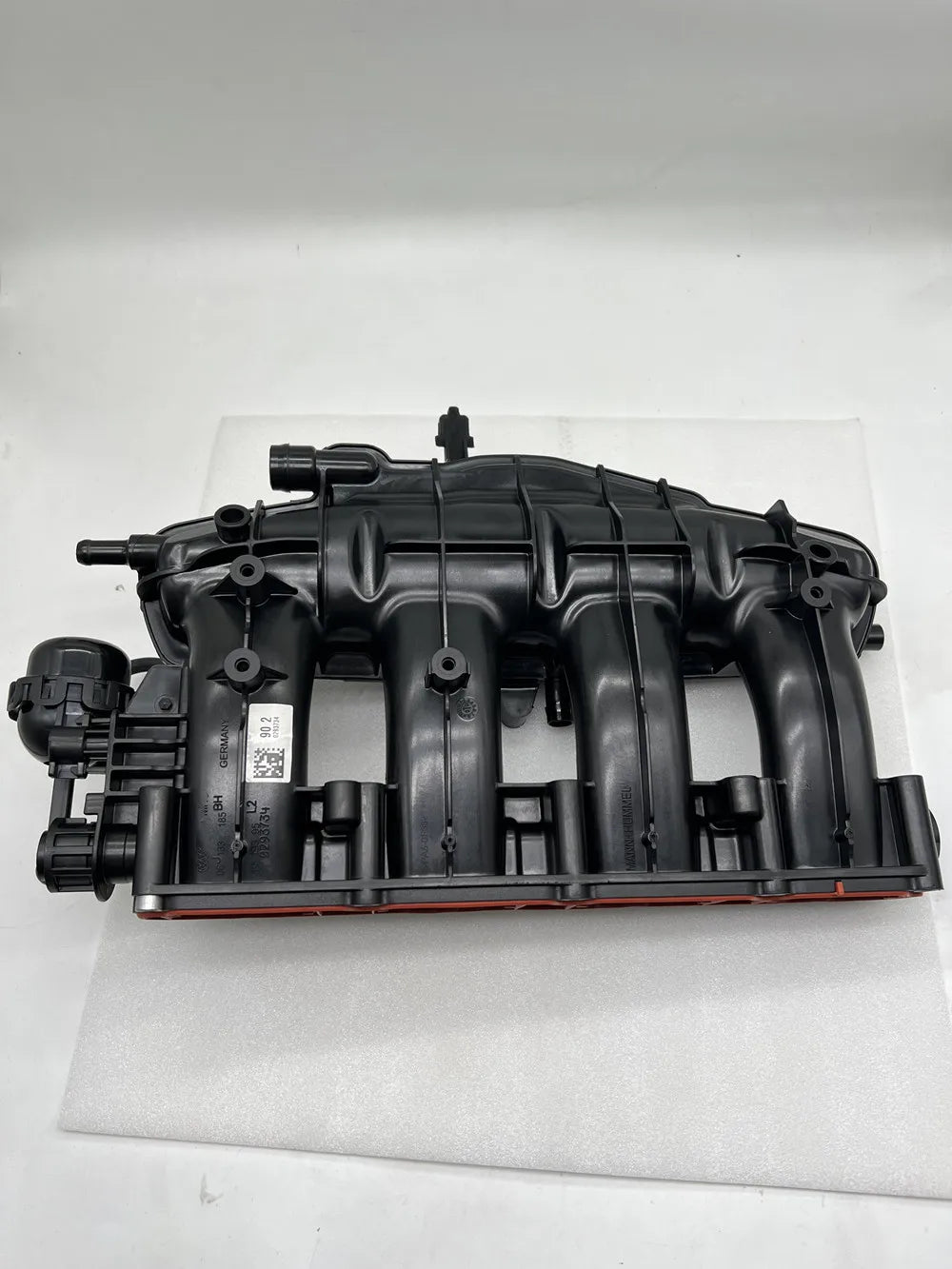 Genuine OEM Intake Manifold 06J133201AL, 06J133185BM, 06J133201BH, 06J133201BD, 06J133185BN, 06J133185DE 06J133201AS For Audi vw