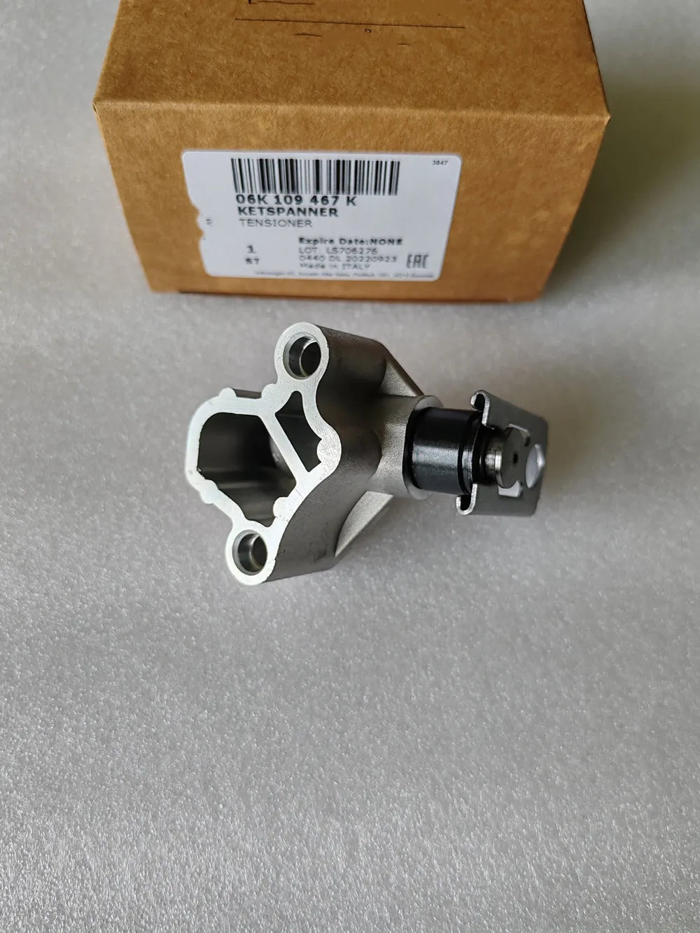 Genuine Timing Chain Tensioner Upper Model 06K109467K For Audi VW 2.0T TSI TFSI 1.8T 2.0T TSI TFSI MK5 MK6 2008 - 2014