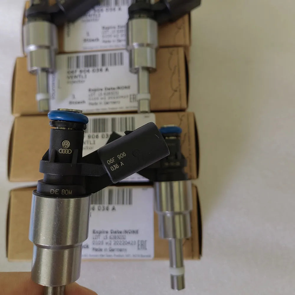 2 Years Warrany Brand New 4Pcs OEM Fuel Injectors 06F 906 036 A / 06F906036A For 2005-2009 VW Audi A4 Quattro 2.0L I4 Turbo