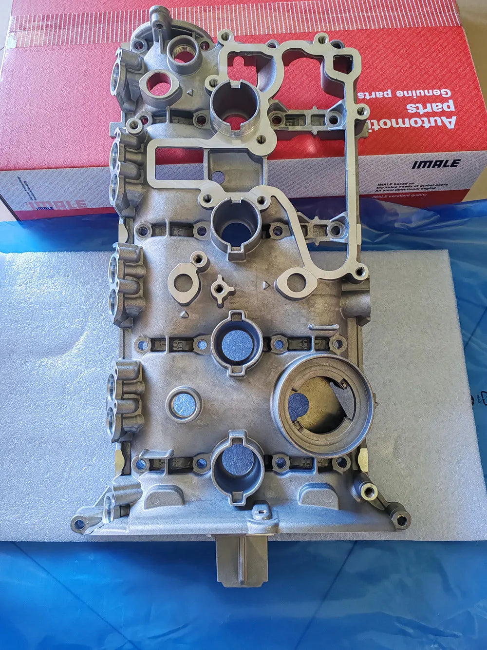NEW Arrival 1.8T/2.0T Engine Valve Cover For 1.8 2.0 TSI VW Golf Passat DKTA AUDI A4 A5 Q3 Q5 2.0 TFSI CNCD CYMC after 2013