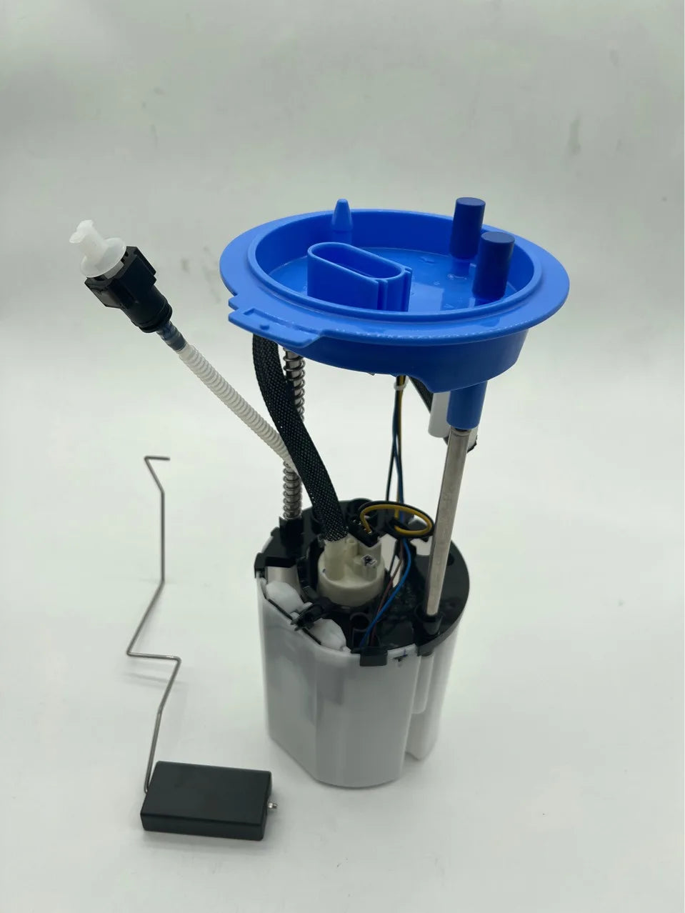 2 Years Warranty NEW OEM Fuel Pump Assembly for Audi A3 TT 1.4L 1.8L after 2012