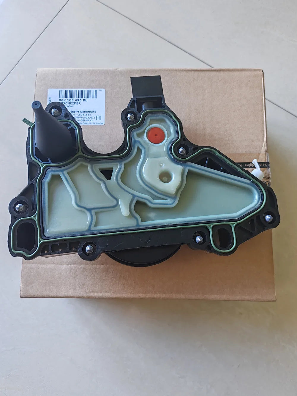 Genuine 06K103495AF 06K103495AS 06K103495BL OEM Oil Separator PVC Valve for Audi VW 1.8T 2.0T 06K103495C 06K103495J 06K103495R