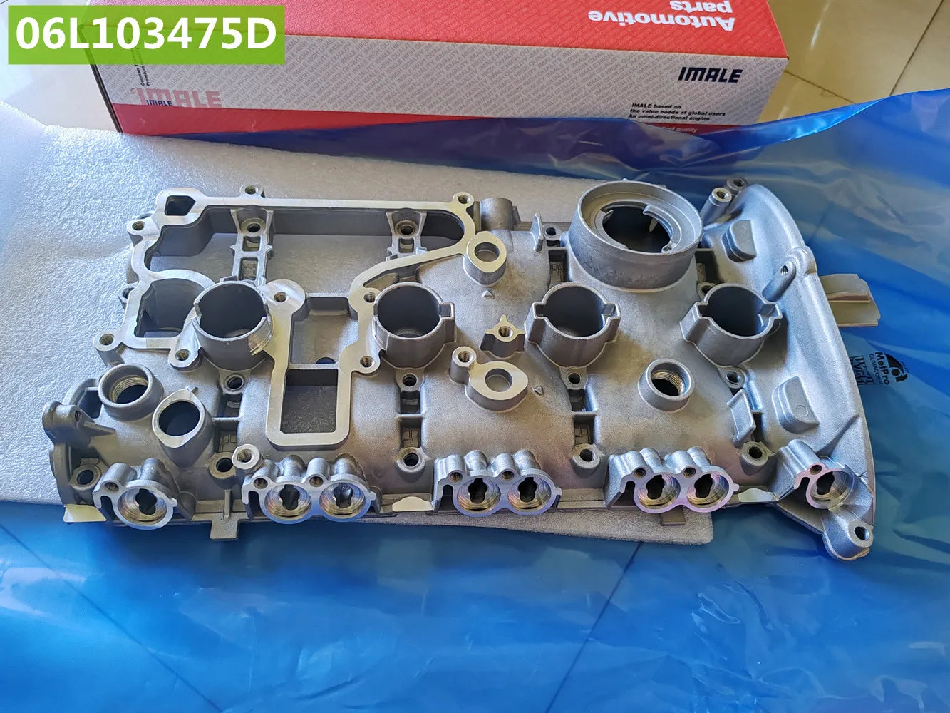 Brand New EA888 Engine Head Valves Cover Lid For Audi A3 A4 A5 Q5 VW Golf 1.8T/2.0T petrol 06L103475D / 06J103475C